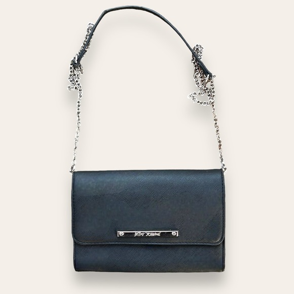 Betsey Johnson Crossbody Bag On Chain Black Clutch Pcckets Card Holders Logo - Picture 8 of 12